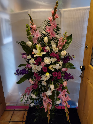 Florist «Sunshine Floral», reviews and photos, 1903 George St, La Crosse, WI 54603, USA