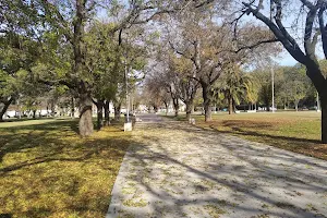 Plaza 14 de Abril (Cementerio) image