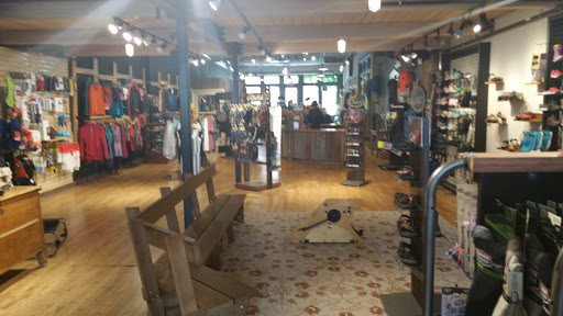 Shoe Store «45 Degrees», reviews and photos, 229 Main St S, Stillwater, MN 55082, USA