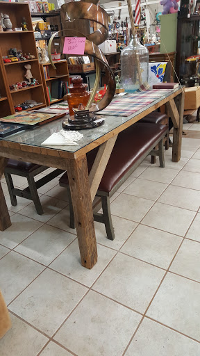 Carpet Store «Weivoda Carpet», reviews and photos, 1101 Center Ave W, Dilworth, MN 56529, USA