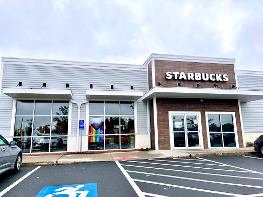 Coffee Shop «Starbucks», reviews and photos, 14 Fenn Rd, Newington, CT 06111, USA