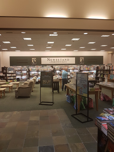 Book Store «Barnes & Noble», reviews and photos, 1076 Post Rd E, Westport, CT 06880, USA