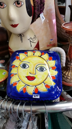 Thrift Store «Second Chance», reviews and photos, 355 Broadway St, Laguna Beach, CA 92651, USA