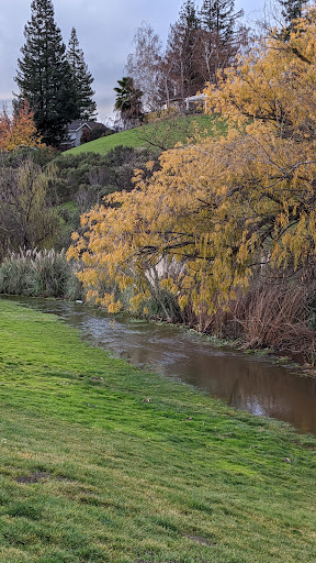 Golf Course «Canyon Lakes Golf Course & Brewery», reviews and photos, 640 Bollinger Canyon Way, San Ramon, CA 94582, USA