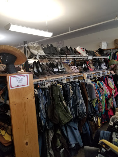 Thrift Store «Someplace Safe Alexandria Thrift Store», reviews and photos