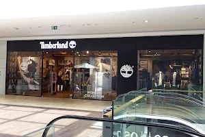 Timberland Mall of Split image