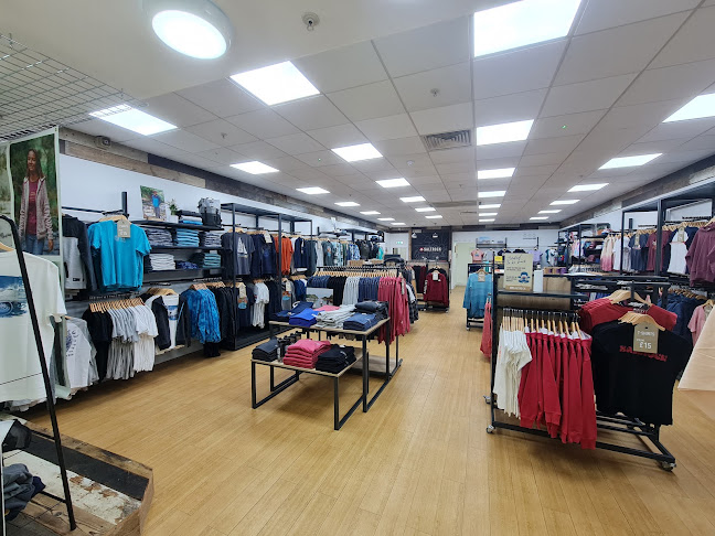 Reviews of Saltrock Affinity Staffordshire in Stoke-on-Trent - Clothing store