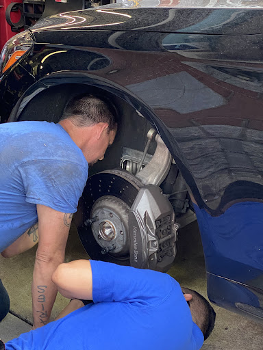 Tire Shop «North Point Sunoco», reviews and photos, 1496 North Point Village Center, Reston, VA 20194, USA