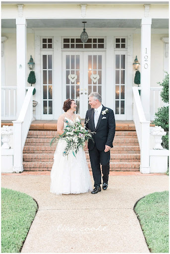 Wedding Venue «The Historic Blue Rose Mansion», reviews and photos, 120 W Scenic Dr, Pass Christian, MS 39571, USA