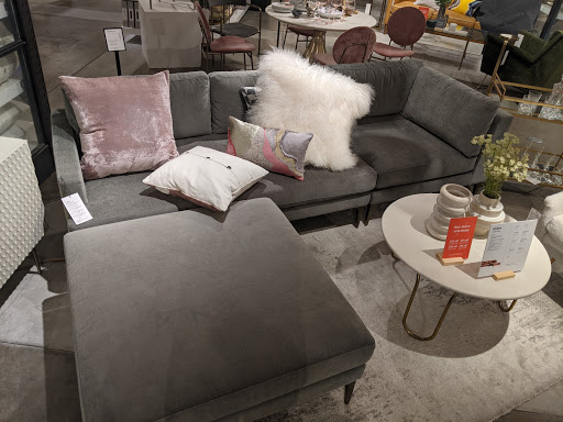 Furniture Store «west elm», reviews and photos, 400 W 47th St, Kansas City, MO 64112, USA