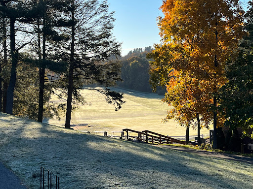 Golf Course «Robert T. Lynch Municipal Golf Course», reviews and photos, 1281 W Roxbury Pkwy, Chestnut Hill, MA 02467, USA