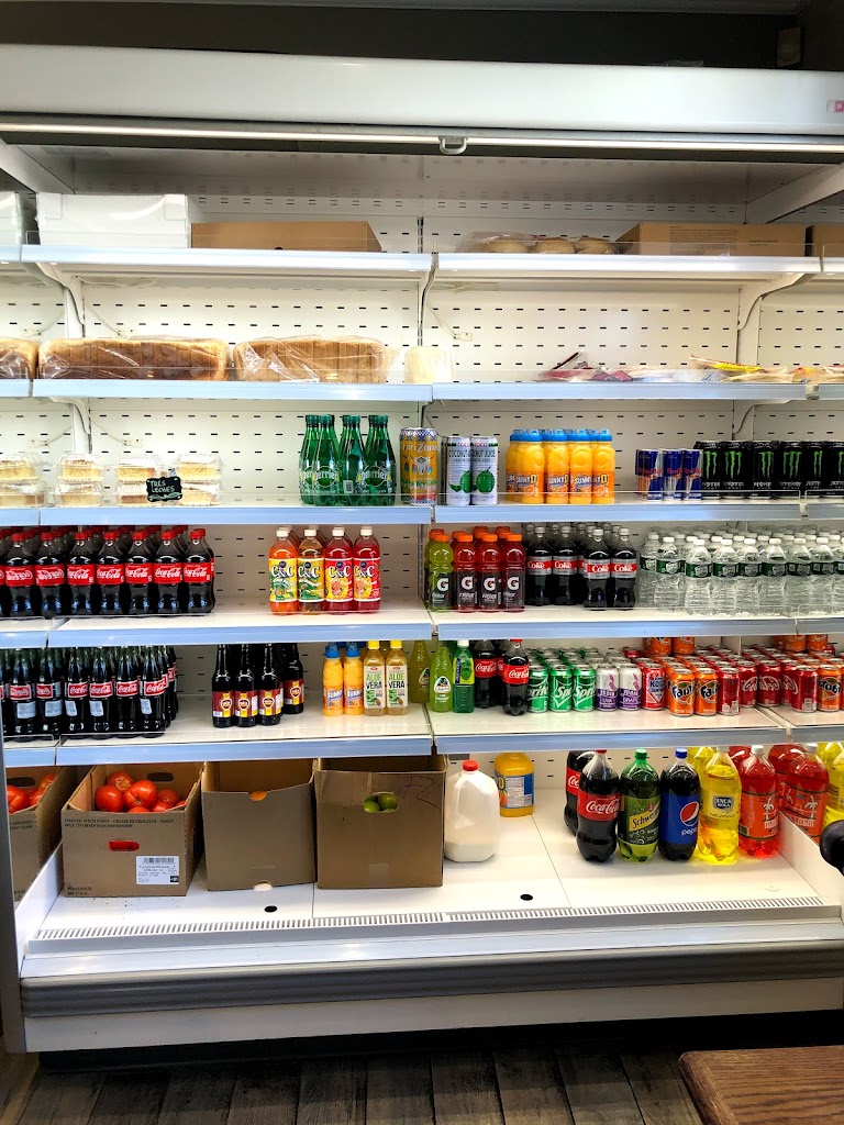 Los Gemelos Deli & Restaurant 06850