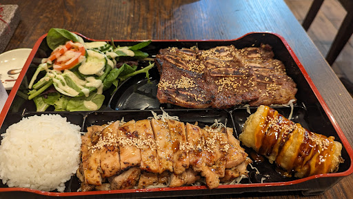 Oh Fish Sushi & Kitchen image