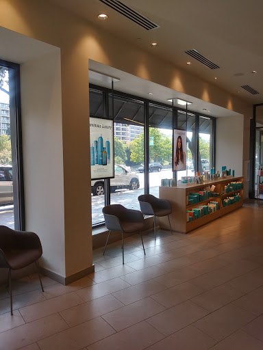 Beauty Salon «Beauty Brands», reviews and photos, 438 Ward Pkwy, Kansas City, MO 64112, USA