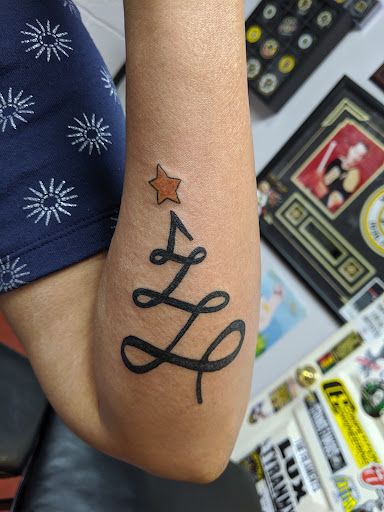 Tattoo Shop «Granite City Tattoo», reviews and photos, 407 Washington St, Quincy, MA 02169, USA