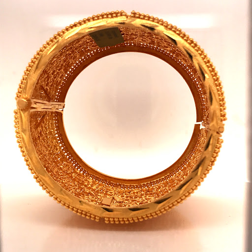 Wholesale Jeweler «Medallion Jewelers», reviews and photos, 308 SW Alder St, Portland, OR 97204, USA