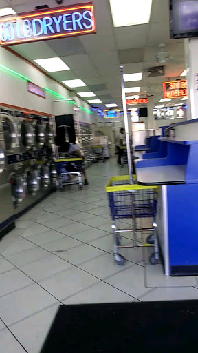 Laundromat «Coin Less Laundry», reviews and photos, 105 Clark Ave, Norco, CA 92860, USA