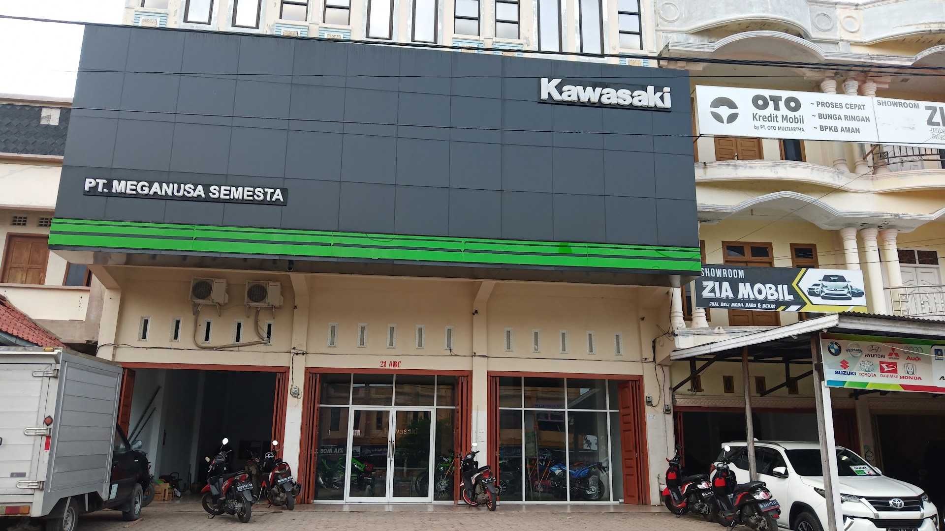 Gambar Dealer Kawasaki Banda Aceh