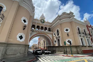 Post office building. image