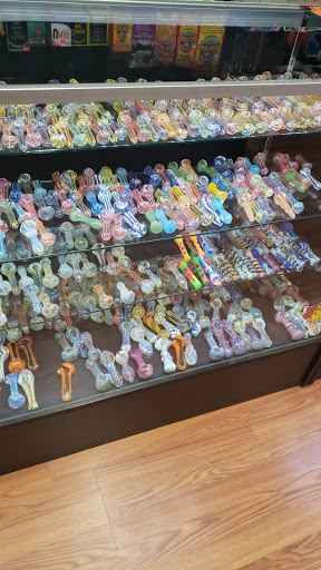 Tobacco Shop «East Smoke Shop», reviews and photos, 3956 Whittier Blvd, Los Angeles, CA 90023, USA