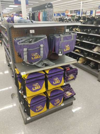 Sporting Goods Store «Academy Sports + Outdoors», reviews and photos, 4232 Ambassador Caffery Pkwy, Lafayette, LA 70508, USA