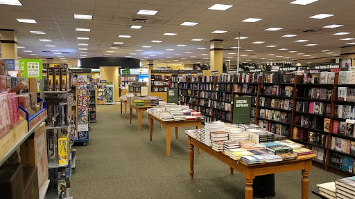 Book Store «Barnes & Noble», reviews and photos, 3055 S Glenstone Ave, Springfield, MO 65804, USA