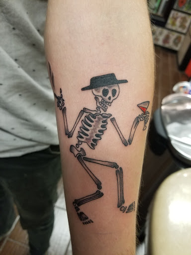 Tattoo Shop «Black Point Tattoo», reviews and photos, 1302 Ayers St, Corpus Christi, TX 78404, USA