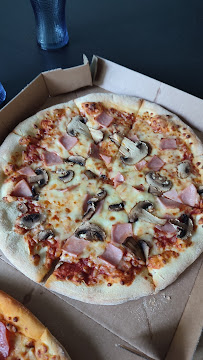 Plats et boissons du Pizzeria Domino's Pizza Torcy - n°8