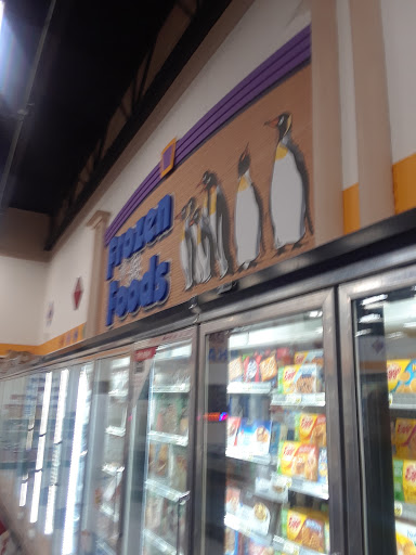 Grocery Store «Atlas Market», reviews and photos, 2645 W Davison, Detroit, MI 48238, USA