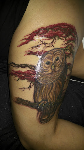 Tattoo Shop «The Lizard Lounge Tattoo Kissimmee», reviews and photos, 4519 S Orange Blossom Trail, Kissimmee, FL 34746, USA