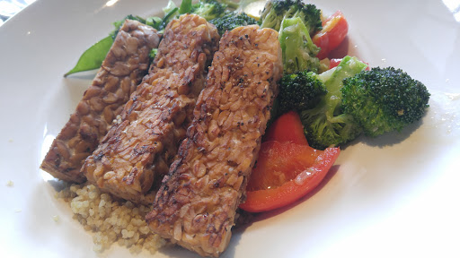 Health Food Store «The Mustard Seed Market and Cafe», reviews and photos, 867 W Market St, Akron, OH 44303, USA