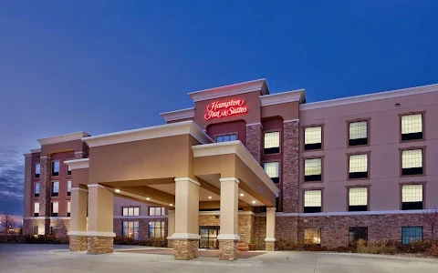 Hampton Inn & Suites St. Cloud, MN image