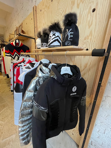 London Ski Co. - Sporting goods store