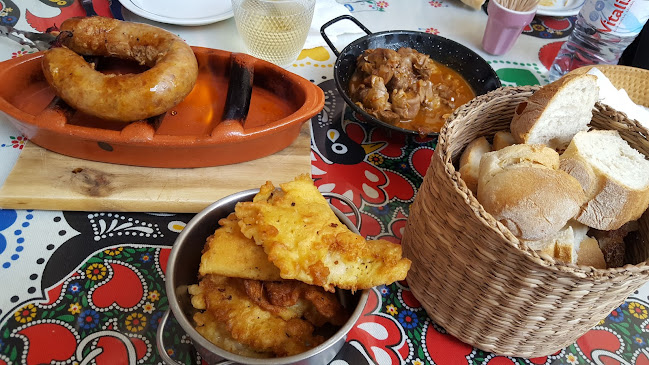 Avaliações doBrisadoce-pão Quente E Confeitaria Unipessoal Lda em Amarante - Cafeteria