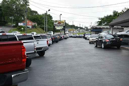 Used Car Dealer «E & S Auto Sales», reviews and photos, 2115 Nolensville Pike, Nashville, TN 37211, USA