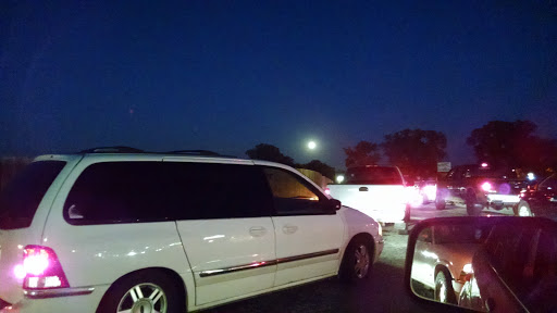 Drive-in Movie Theater «Starlite Drive-In Theatre», reviews and photos, 3900 S Hydraulic Ave, Wichita, KS 67216, USA