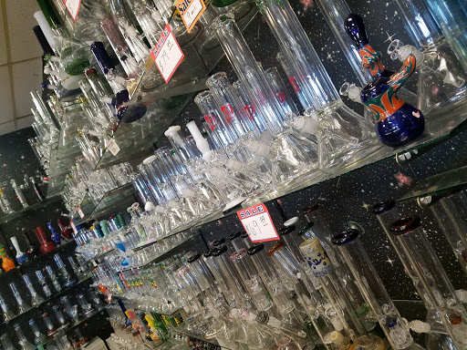 Tobacco Shop «Twilight Zone gift & smoke shop», reviews and photos, 24058 Mission Blvd, Hayward, CA 94544, USA