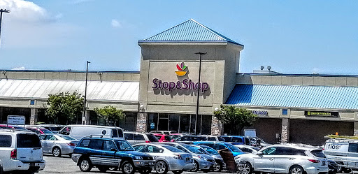 Grocery Store «Stop & Shop», reviews and photos, 13440 Springfield Blvd, Springfield Gardens, NY 11413, USA