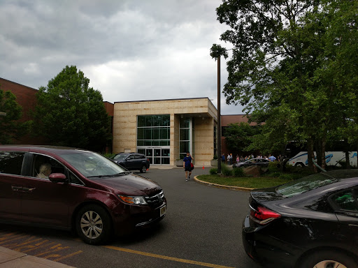 Community Center «Kaplen JCC on the Palisades», reviews and photos, 411 E Clinton Ave, Tenafly, NJ 07670, USA