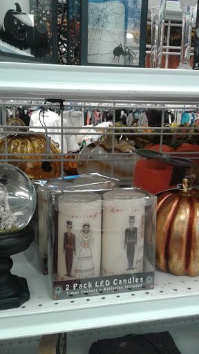 Clothing Store «Ross Dress for Less», reviews and photos, 2905 50th St, Lubbock, TX 79413, USA