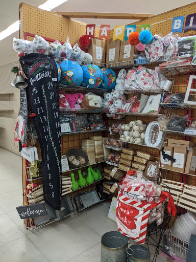 Flea Market «Vendors Mall of Corbin», reviews and photos, 1308 London Hwy, Corbin, KY 40701, USA