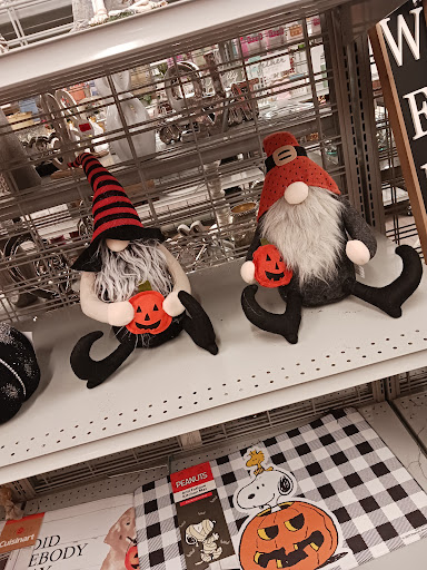 Shopping Mall «Chico Mall», reviews and photos, 1950 E 20th St, Chico, CA 95928, USA