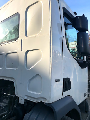 Opinii despre DZM Group - Dezmembrari camioane Darmanesti Suceava în <nil> - Atelier de dezmembrări Auto
