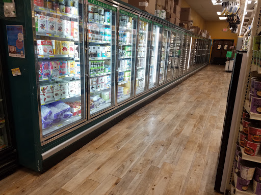 Natural Foods Store «Yes! Organic Market Brookland», reviews and photos, 3809 12th St NE, Washington, DC 20017, USA