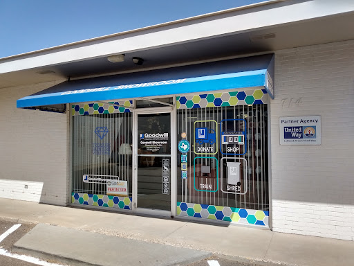 Donations Center «Goodwill», reviews and photos, 714 34th St, Lubbock, TX 79404, USA