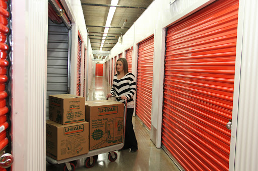 Truck Rental Agency «U-Haul Moving & Storage of Douglasville», reviews and photos, 9416 GA-5, Douglasville, GA 30135, USA