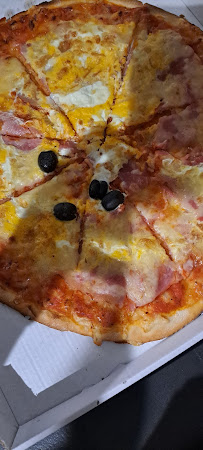 Plats et boissons du Pizzeria Pizz & Cie Roanne - n°11
