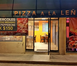 Tsuki Pizzas & Sushi photo