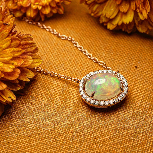 Jewelry Store «Edward Warren Jewelers», reviews and photos, 1610 Cross Creeks Blvd, Pickerington, OH 43147, USA