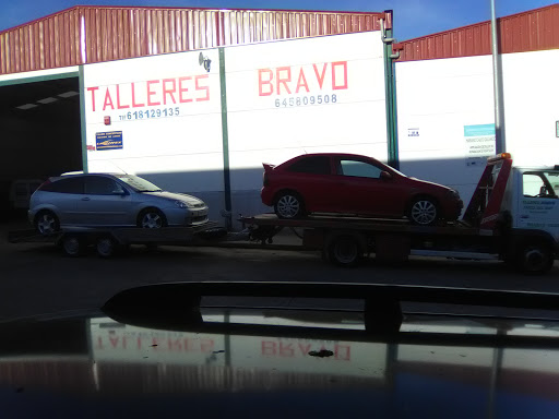 EUROTALLER Y AGROTALLER--TALLERES BRAVO-- en Cabeza del Buey, Badajoz